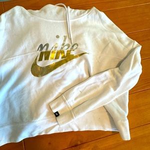 Nike Crop Hoodie